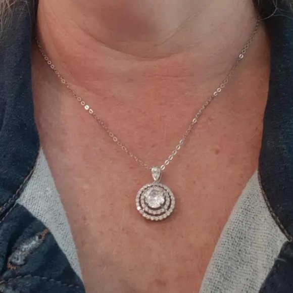 Solitaire Necklace - Picture 5 of 5